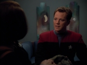 Filename=extant_StarTrekVoyager_4x03-DayOfHonor_1827.jpg
Filesize=87KiB
Dimensions=1200x900
Date added=May 29, 2018 extant_StarTrekVoyager_4x03-DayOfHonor_1827.jpg