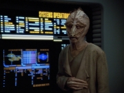 Filename=extant_StarTrekVoyager_4x03-DayOfHonor_1915.jpg
Filesize=164KiB
Dimensions=1200x900
Date added=May 29, 2018 extant_StarTrekVoyager_4x03-DayOfHonor_1915.jpg
