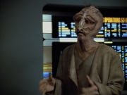 Filename=extant_StarTrekVoyager_4x03-DayOfHonor_1922.jpg
Filesize=146KiB
Dimensions=1200x900
Date added=May 29, 2018 extant_StarTrekVoyager_4x03-DayOfHonor_1922.jpg