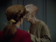 Filename=extant_StarTrekVoyager_4x03-DayOfHonor_1929.jpg
Filesize=112KiB
Dimensions=1200x900
Date added=May 29, 2018 extant_StarTrekVoyager_4x03-DayOfHonor_1929.jpg