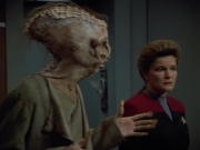 Filename=extant_StarTrekVoyager_4x03-DayOfHonor_1937.jpg
Filesize=122KiB
Dimensions=1200x900
Date added=May 29, 2018 extant_StarTrekVoyager_4x03-DayOfHonor_1937.jpg