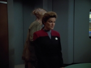 Filename=extant_StarTrekVoyager_4x03-DayOfHonor_1973.jpg
Filesize=94KiB
Dimensions=1200x900
Date added=May 29, 2018 extant_StarTrekVoyager_4x03-DayOfHonor_1973.jpg