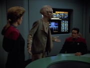 Filename=extant_StarTrekVoyager_4x03-DayOfHonor_1980.jpg
Filesize=126KiB
Dimensions=1200x900
Date added=May 29, 2018 extant_StarTrekVoyager_4x03-DayOfHonor_1980.jpg