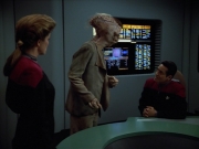Filename=extant_StarTrekVoyager_4x03-DayOfHonor_1984.jpg
Filesize=125KiB
Dimensions=1200x900
Date added=May 29, 2018 extant_StarTrekVoyager_4x03-DayOfHonor_1984.jpg