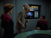 Filename=extant_StarTrekVoyager_4x03-DayOfHonor_1990.jpg
Filesize=125KiB
Dimensions=1200x900
Date added=May 29, 2018 extant_StarTrekVoyager_4x03-DayOfHonor_1990.jpg