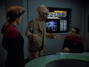 Filename=extant_StarTrekVoyager_4x03-DayOfHonor_1995.jpg
Filesize=131KiB
Dimensions=1200x900
Date added=May 29, 2018 extant_StarTrekVoyager_4x03-DayOfHonor_1995.jpg