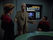 Filename=extant_StarTrekVoyager_4x03-DayOfHonor_1996.jpg
Filesize=130KiB
Dimensions=1200x900
Date added=May 29, 2018 extant_StarTrekVoyager_4x03-DayOfHonor_1996.jpg