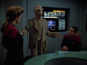 Filename=extant_StarTrekVoyager_4x03-DayOfHonor_1997.jpg
Filesize=128KiB
Dimensions=1200x900
Date added=May 29, 2018 extant_StarTrekVoyager_4x03-DayOfHonor_1997.jpg