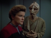 extant_StarTrekVoyager_4x03-DayOfHonor_2052.jpg