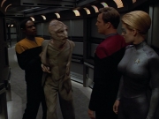 Filename=extant_StarTrekVoyager_4x03-DayOfHonor_2149.jpg
Filesize=130KiB
Dimensions=1200x900
Date added=May 29, 2018 extant_StarTrekVoyager_4x03-DayOfHonor_2149.jpg