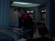 Filename=extant_StarTrekVoyager_4x03-DayOfHonor_2468.jpg
Filesize=109KiB
Dimensions=1200x900
Date added=May 29, 2018 extant_StarTrekVoyager_4x03-DayOfHonor_2468.jpg