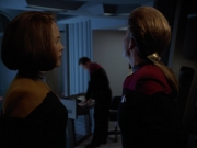 extant_StarTrekVoyager_4x03-DayOfHonor_2612.jpg