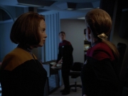 extant_StarTrekVoyager_4x03-DayOfHonor_2637.jpg