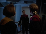 extant_StarTrekVoyager_4x03-DayOfHonor_2639.jpg