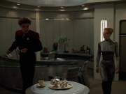 extant_StarTrekVoyager_4x03-DayOfHonor_3355.jpg