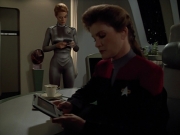 extant_StarTrekVoyager_4x03-DayOfHonor_3804.jpg