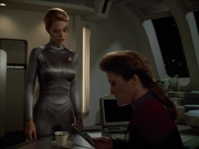 Filename=extant_StarTrekVoyager_4x03-DayOfHonor_3835.jpg
Filesize=118KiB
Dimensions=1200x900
Date added=May 29, 2018 extant_StarTrekVoyager_4x03-DayOfHonor_3835.jpg