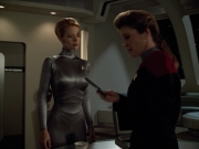 Filename=extant_StarTrekVoyager_4x03-DayOfHonor_3843.jpg
Filesize=110KiB
Dimensions=1200x900
Date added=May 29, 2018 extant_StarTrekVoyager_4x03-DayOfHonor_3843.jpg