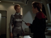 Filename=extant_StarTrekVoyager_4x03-DayOfHonor_3845.jpg
Filesize=109KiB
Dimensions=1200x900
Date added=May 29, 2018 extant_StarTrekVoyager_4x03-DayOfHonor_3845.jpg