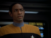 Filename=extant_StarTrekVoyager_4x03-DayOfHonor_4339.jpg
Filesize=94KiB
Dimensions=1200x900
Date added=May 29, 2018 extant_StarTrekVoyager_4x03-DayOfHonor_4339.jpg