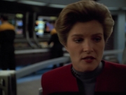 extant_StarTrekVoyager_4x03-DayOfHonor_4350.jpg