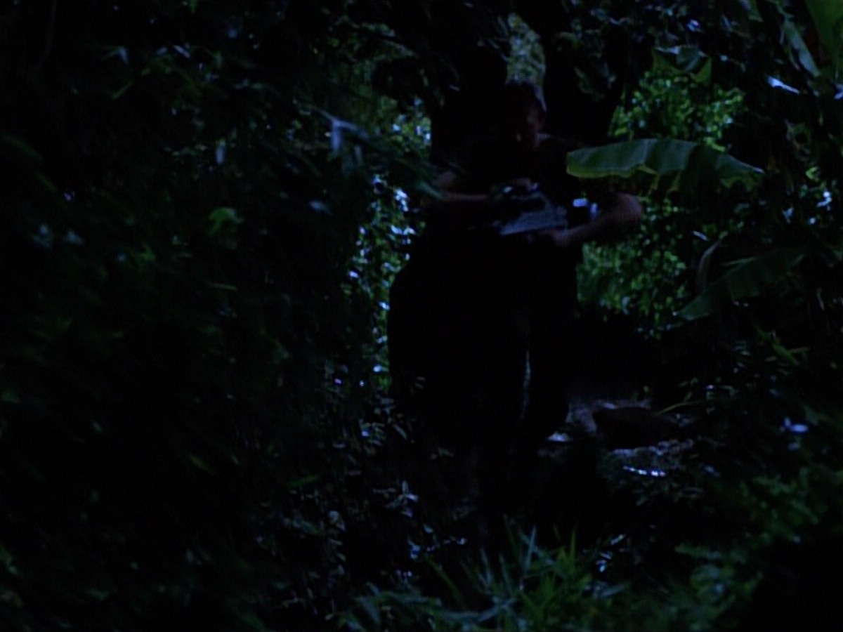 extant_StarTrekVoyager_4x04-Nemesis_0098.jpg