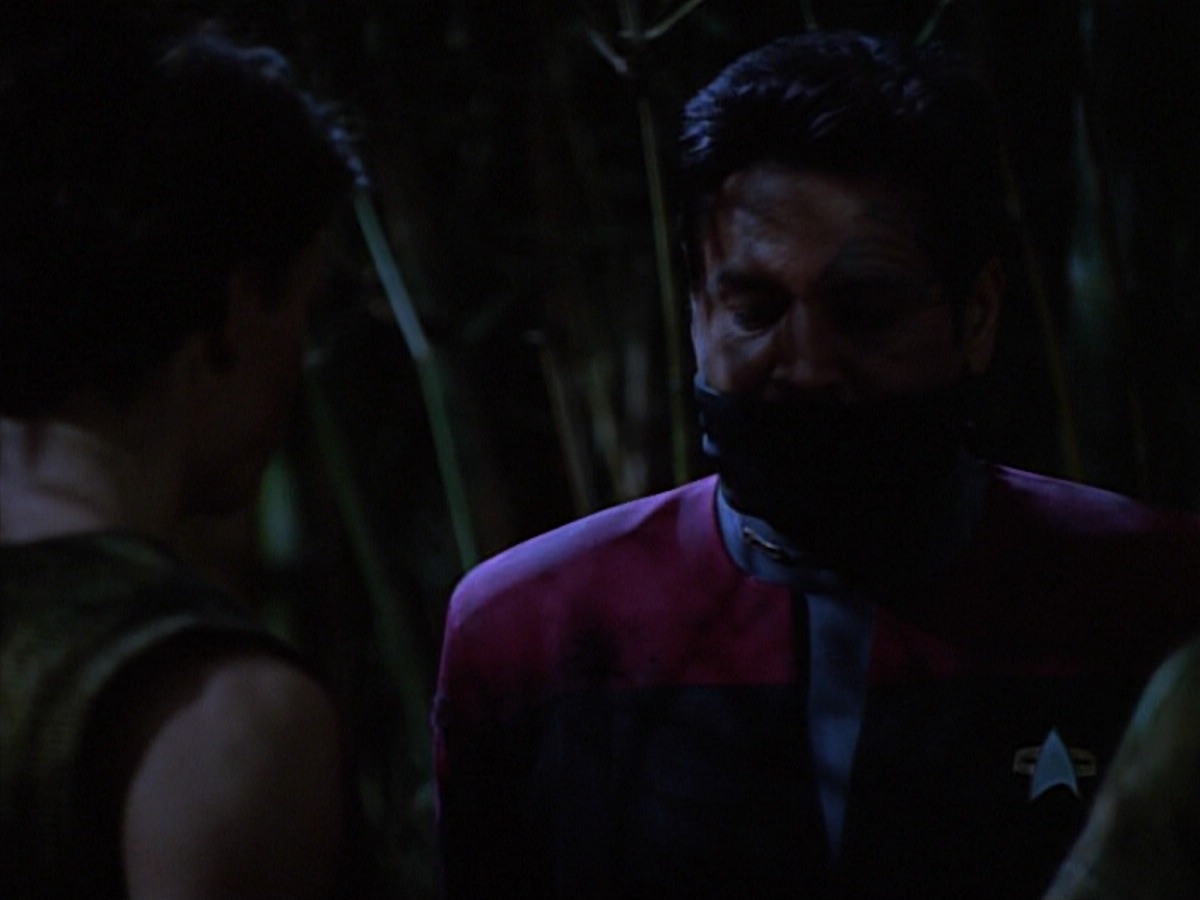 extant_StarTrekVoyager_4x04-Nemesis_0365.jpg