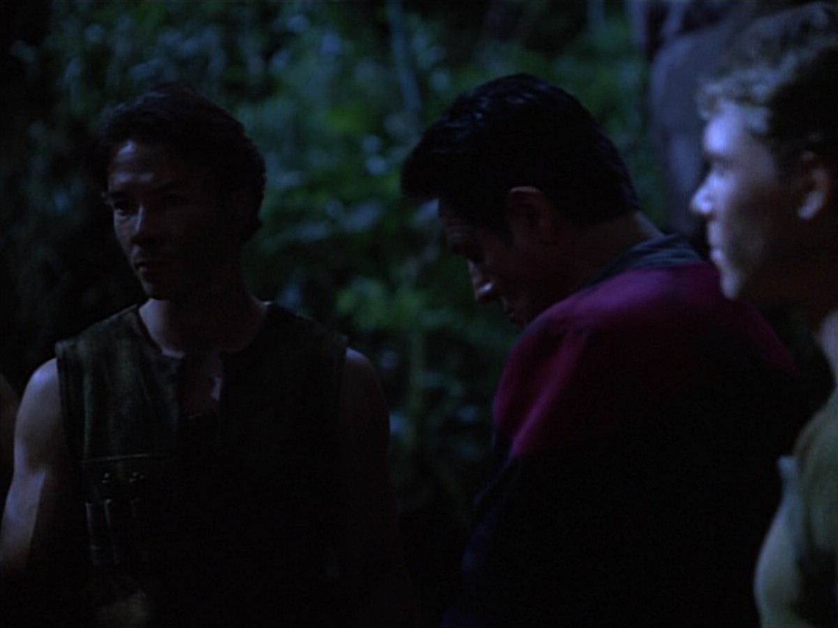 extant_StarTrekVoyager_4x04-Nemesis_0456.jpg
