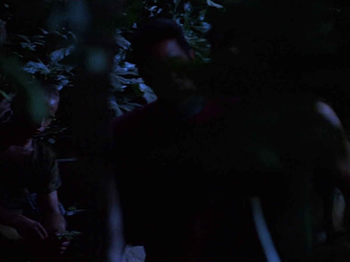extant_StarTrekVoyager_4x04-Nemesis_0506.jpg