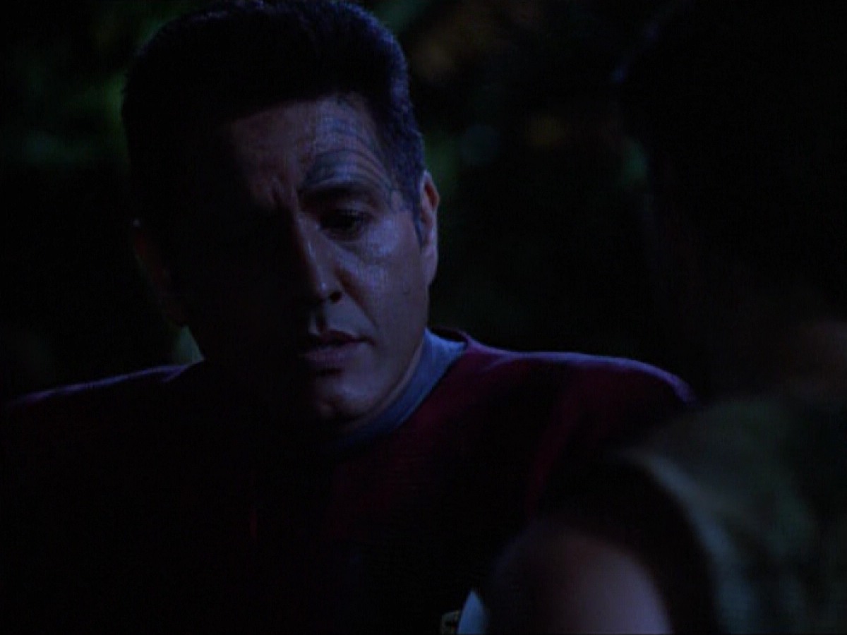 extant_StarTrekVoyager_4x04-Nemesis_0582.jpg