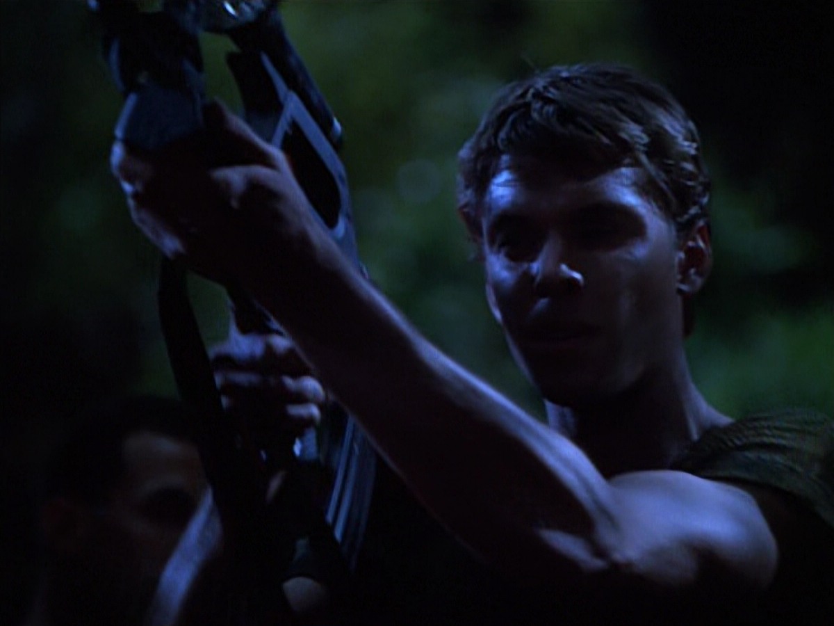 extant_StarTrekVoyager_4x04-Nemesis_0825.jpg