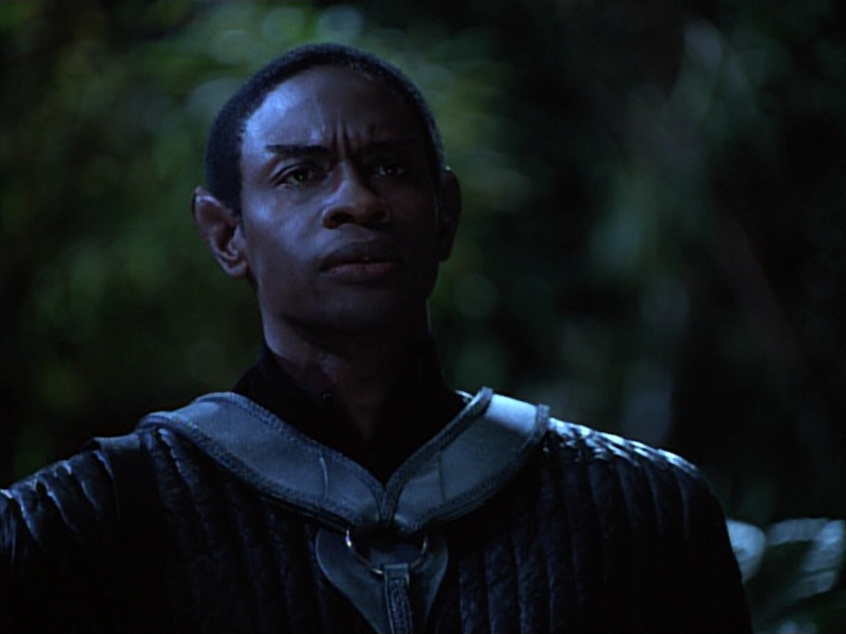 extant_StarTrekVoyager_4x04-Nemesis_4338.jpg