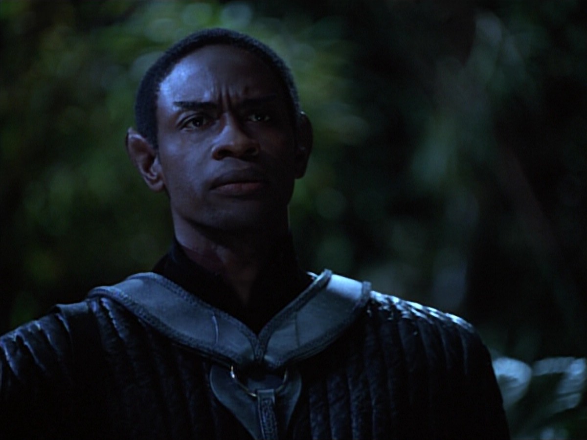 extant_StarTrekVoyager_4x04-Nemesis_4378.jpg