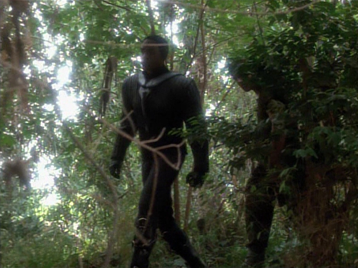 extant_StarTrekVoyager_4x04-Nemesis_4405.jpg