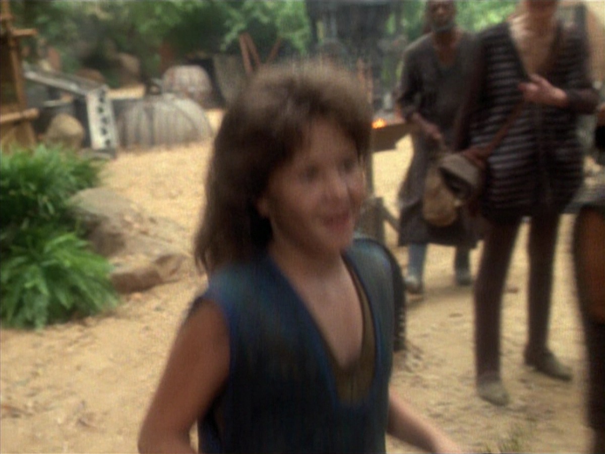 extant_StarTrekVoyager_4x04-Nemesis_4492.jpg