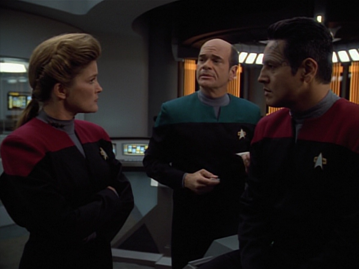 extant_StarTrekVoyager_4x04-Nemesis_4561.jpg