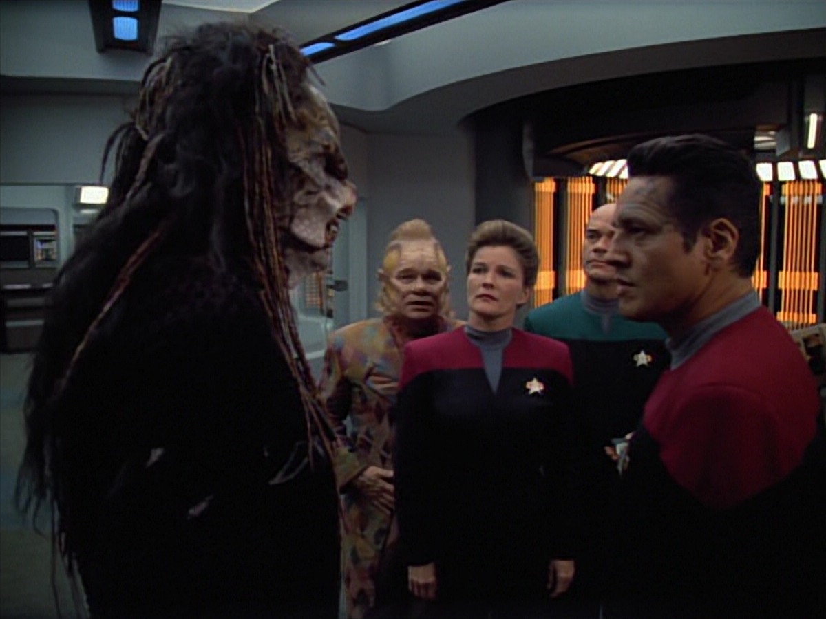 extant_StarTrekVoyager_4x04-Nemesis_4720.jpg