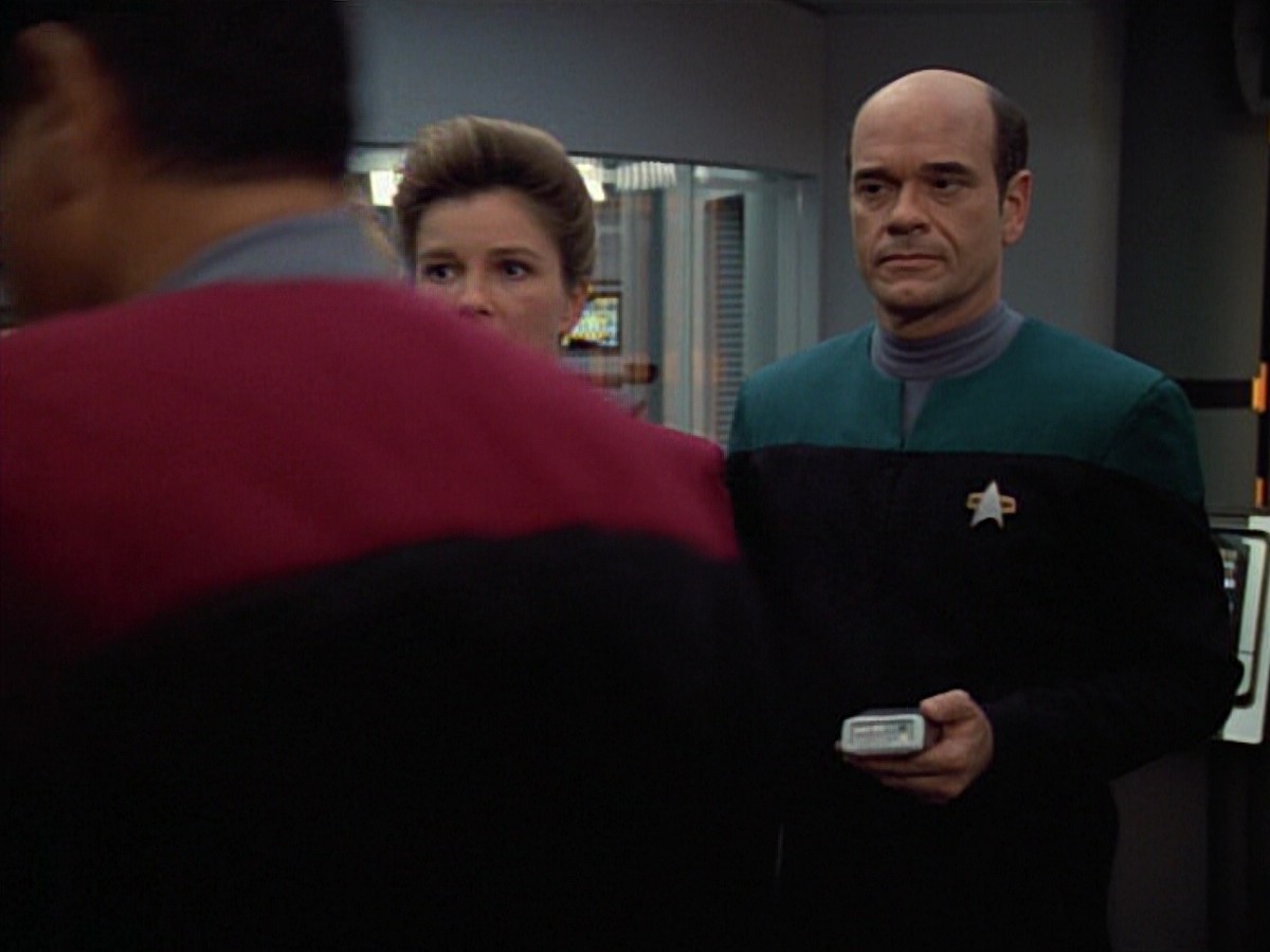 extant_StarTrekVoyager_4x04-Nemesis_4757.jpg