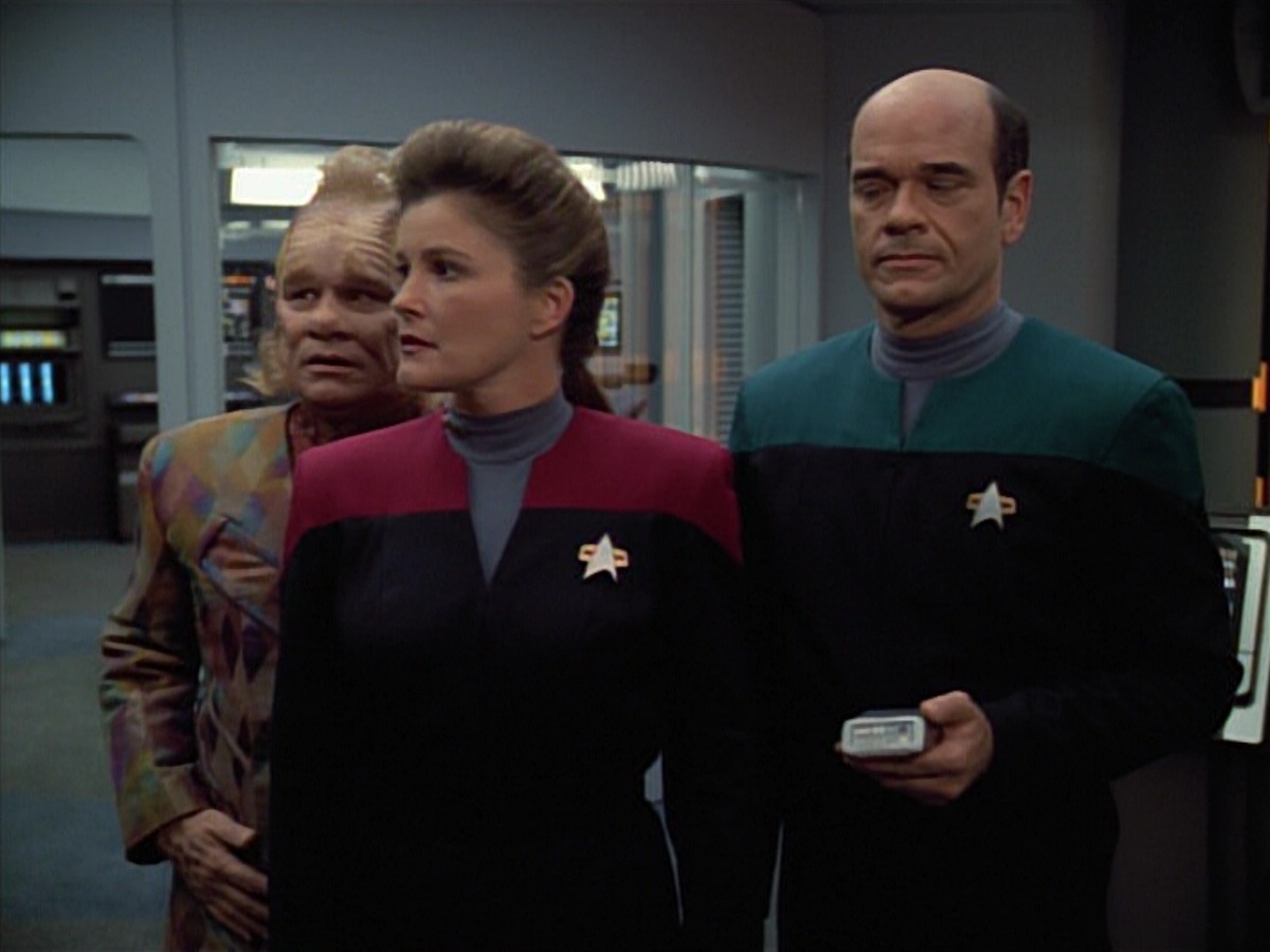 extant_StarTrekVoyager_4x04-Nemesis_4758.jpg