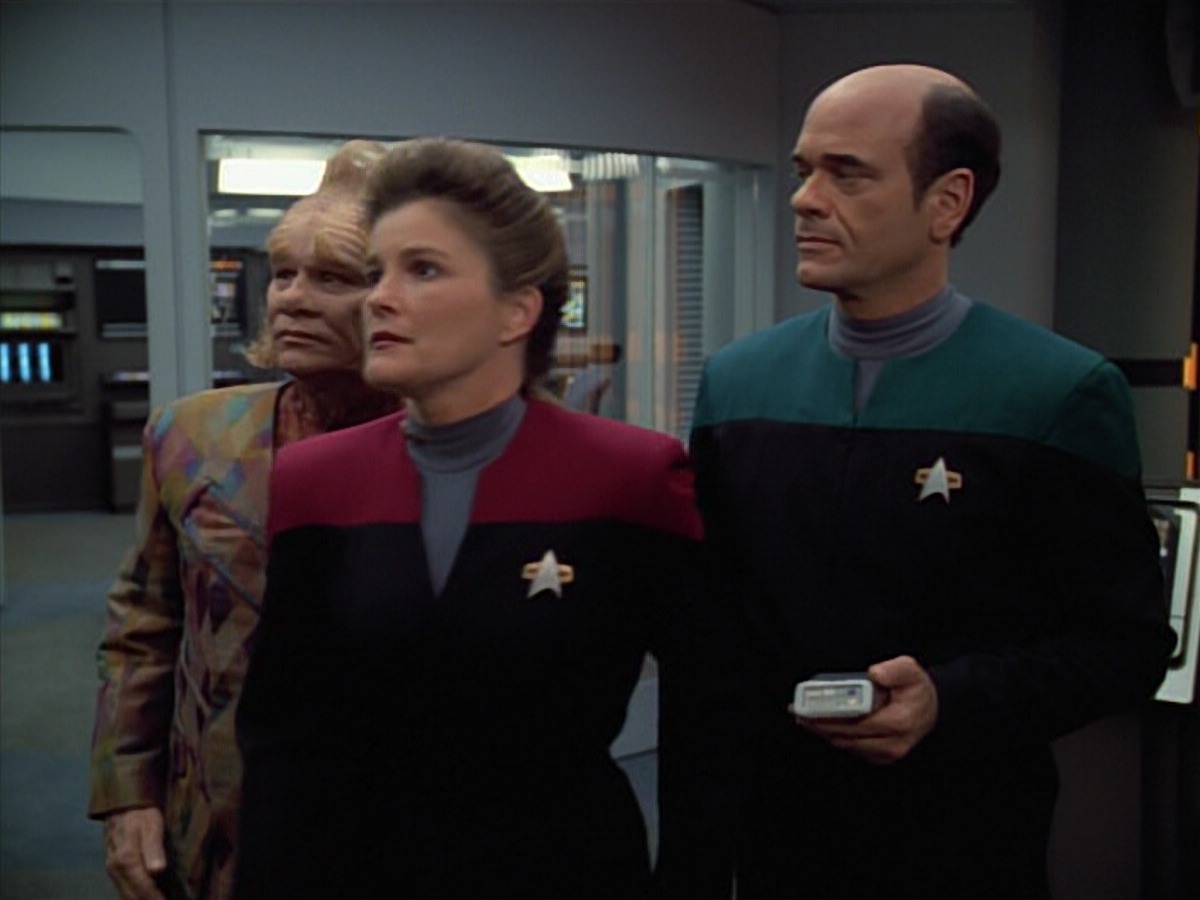 extant_StarTrekVoyager_4x04-Nemesis_4761.jpg