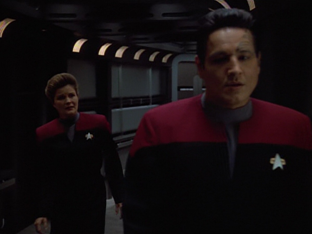 extant_StarTrekVoyager_4x04-Nemesis_4772.jpg