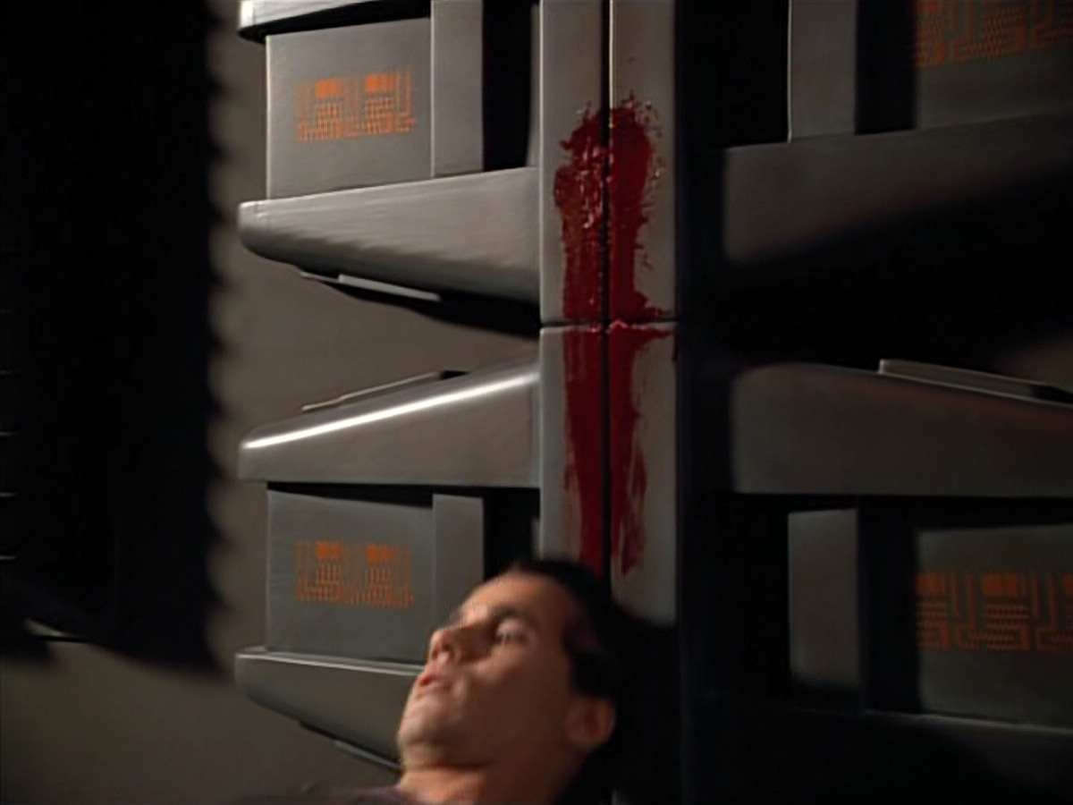 extant_StarTrek_VOY_4x05-Revulsion_00019.jpg