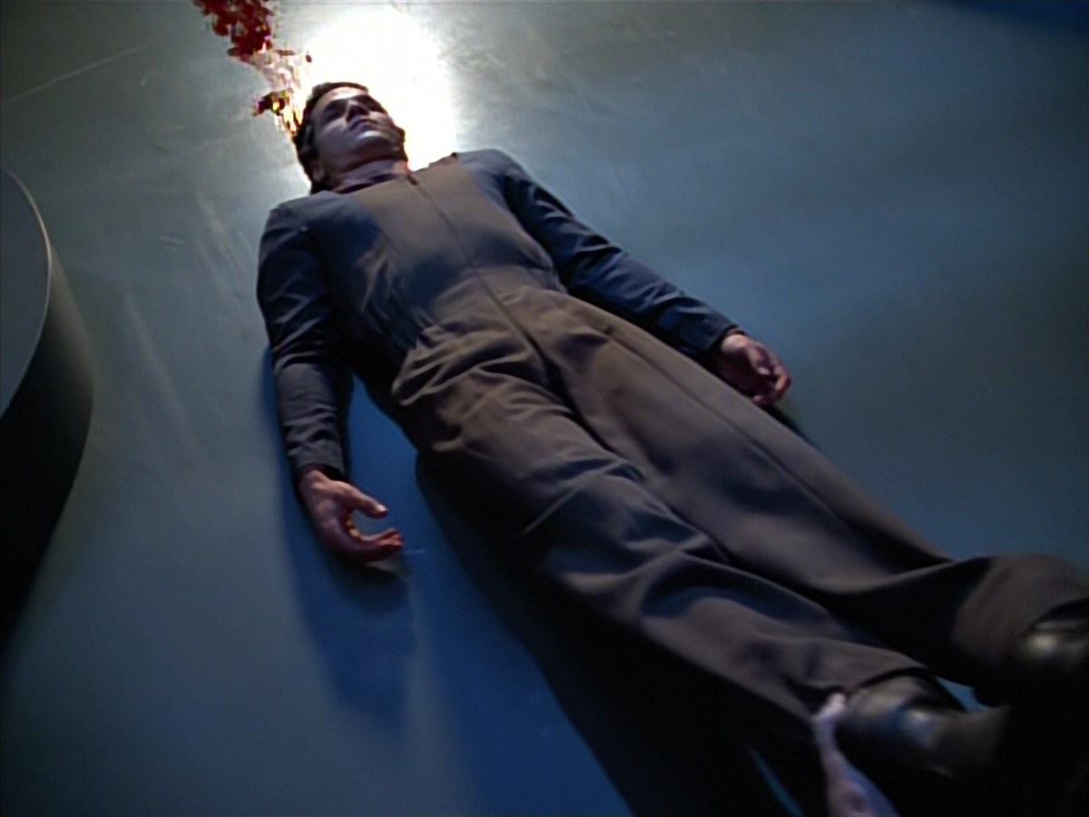 extant_StarTrek_VOY_4x05-Revulsion_00021.jpg