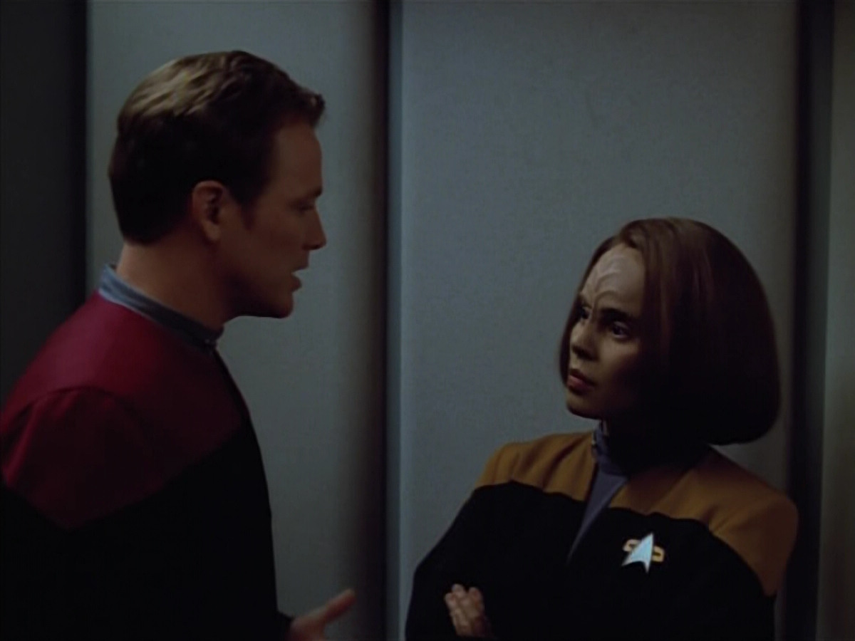 extant_StarTrek_VOY_4x05-Revulsion_00541.jpg
