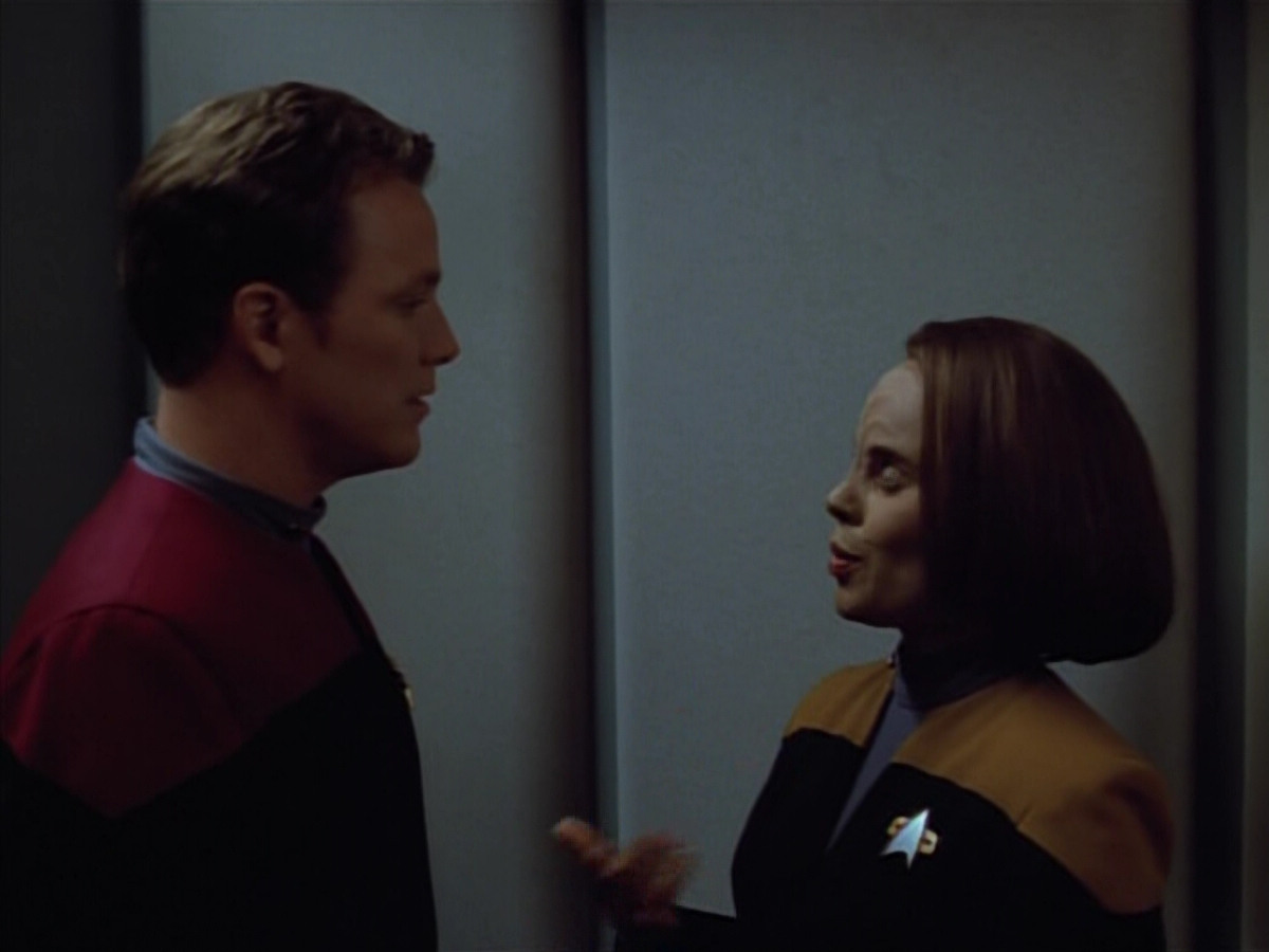 extant_StarTrek_VOY_4x05-Revulsion_00555.jpg