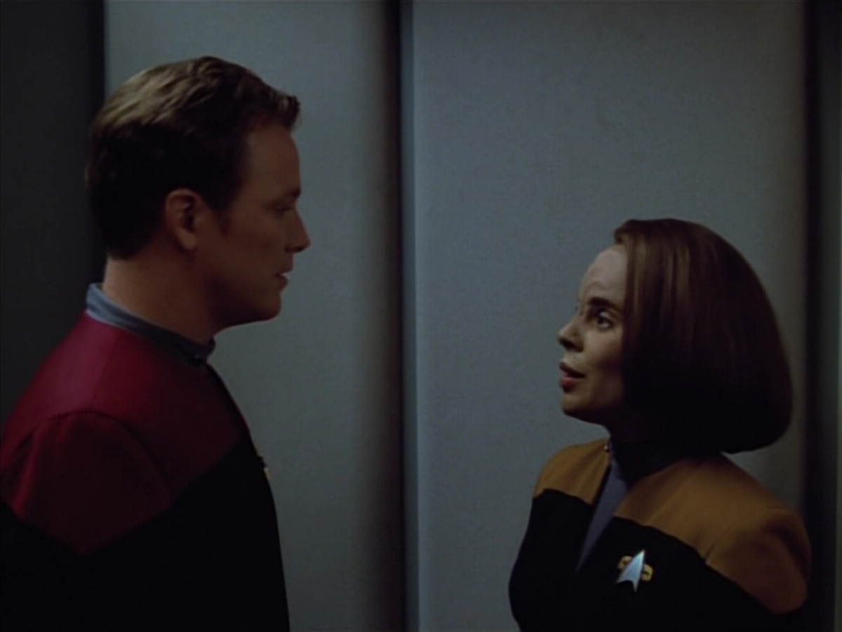 extant_StarTrek_VOY_4x05-Revulsion_00557.jpg