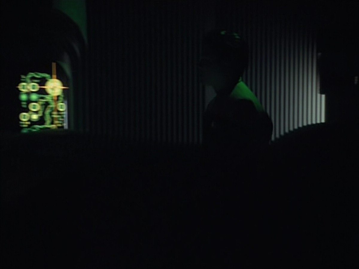 extant_StarTrek_VOY_4x05-Revulsion_00812.jpg