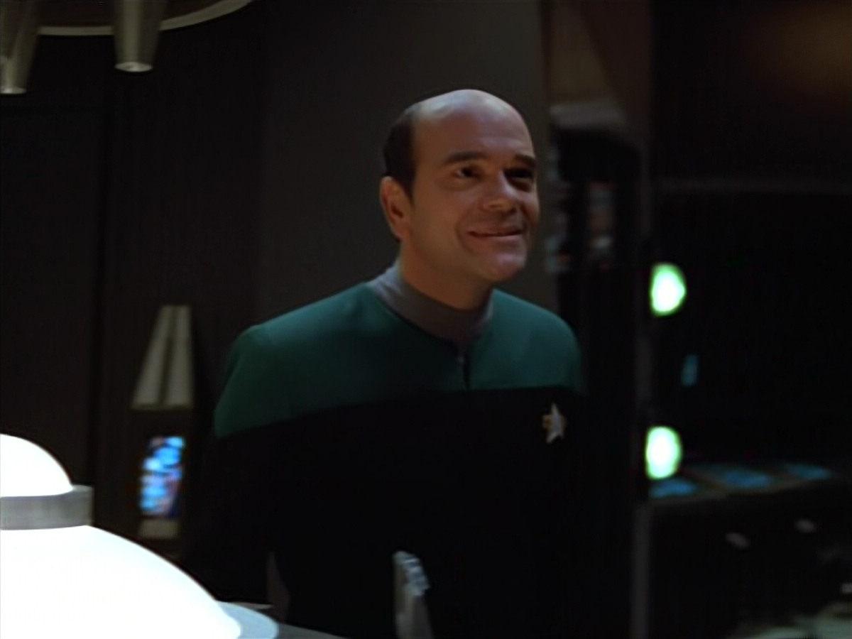 extant_StarTrek_VOY_4x05-Revulsion_01792.jpg