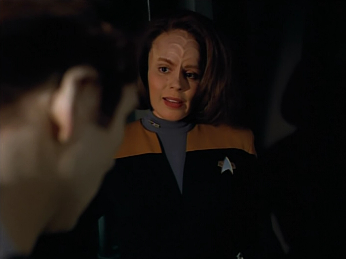 extant_StarTrek_VOY_4x05-Revulsion_01923.jpg
