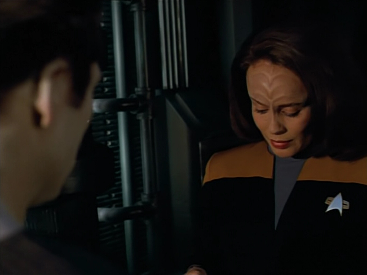 extant_StarTrek_VOY_4x05-Revulsion_01930.jpg